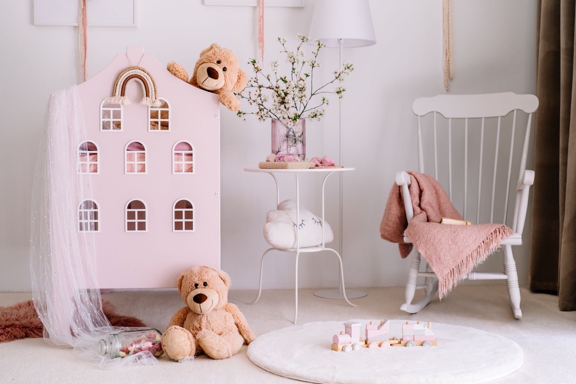 Kinderbett Hannah - für Babies und Kleinkinder in Farbe von Domo Kids