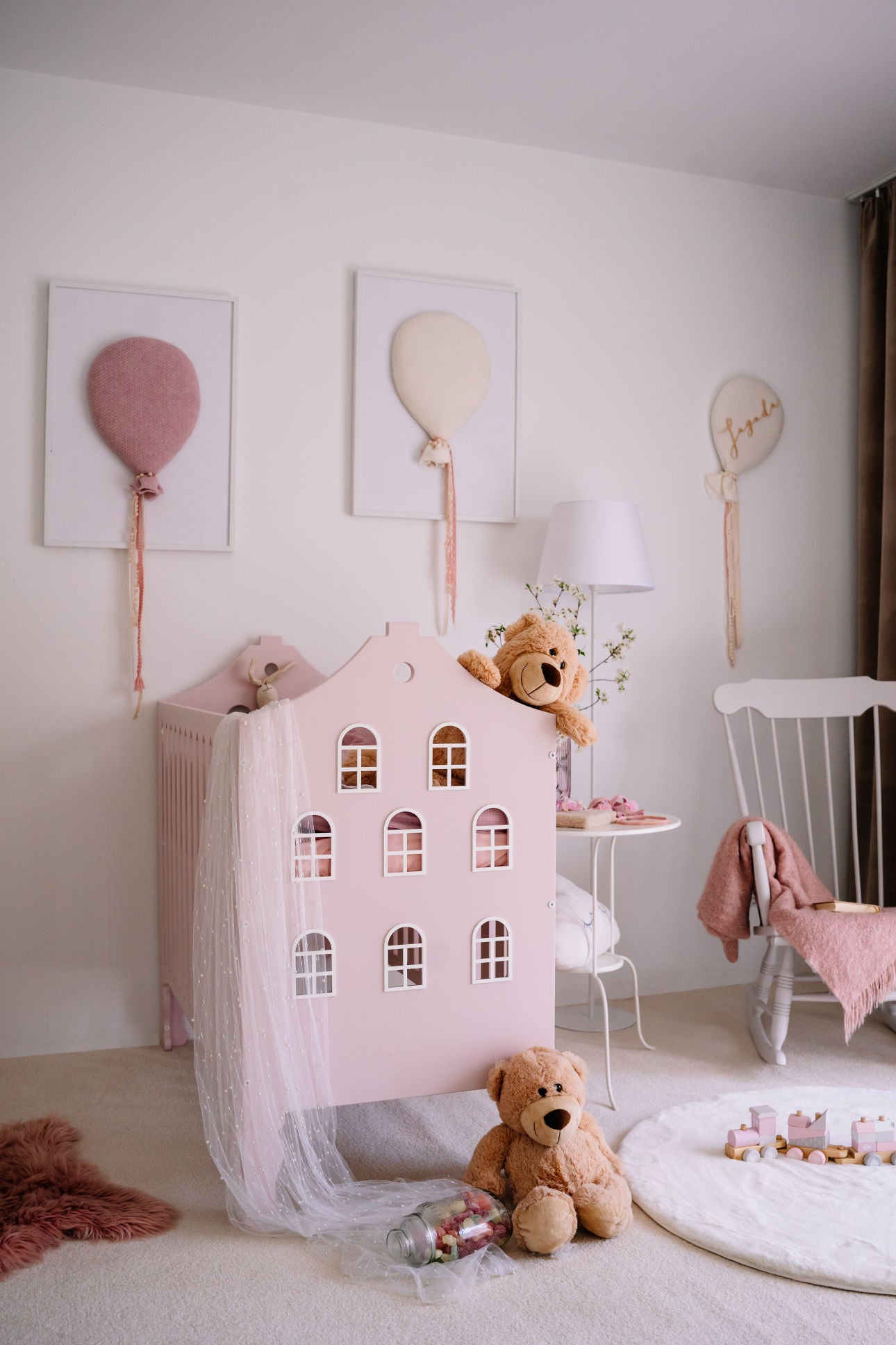 Kinderbett Hannah - für Babies und Kleinkinder in Farbe von Domo Kids