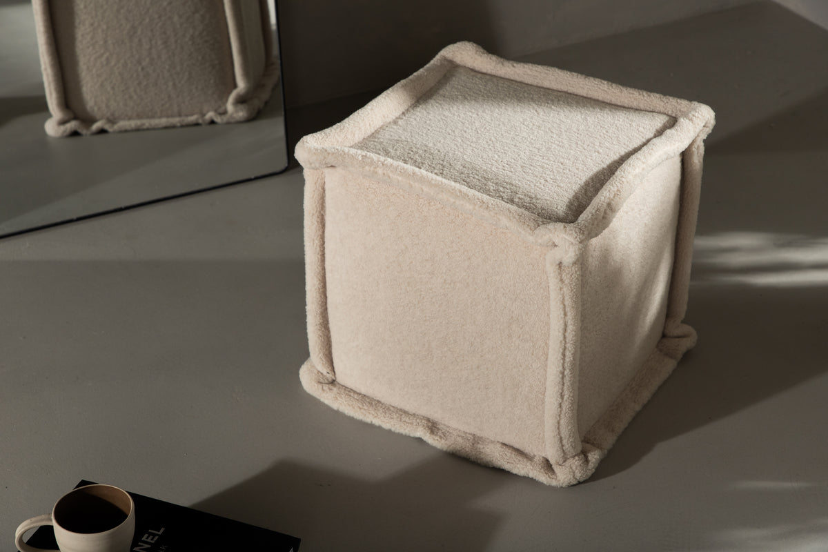 Pouf Movo in Farbe von kommodly