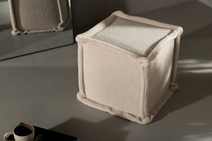 Pouf Movo in Farbe von kommodly