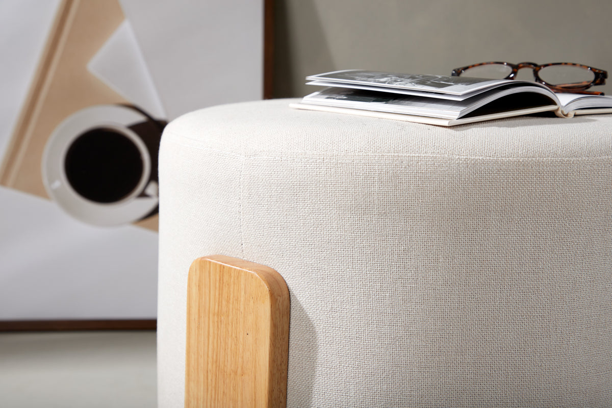 Hocker Paco in Farbe von kommodly