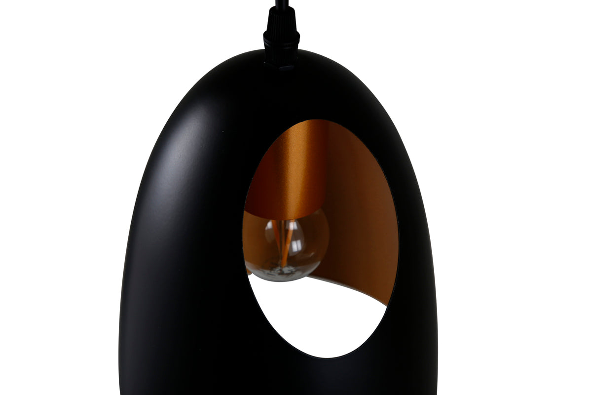Hängeleuchte Kova Schwarz in Farbe von kommodly