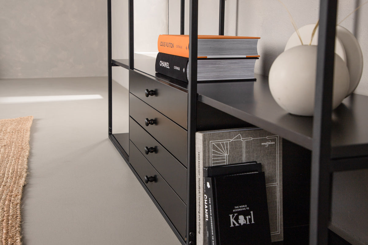 Regal Tiro Schwarz in Farbe von kommodly