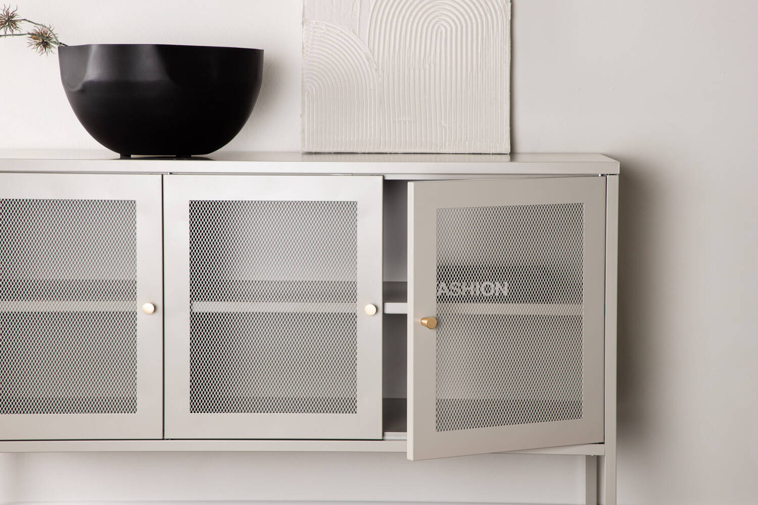 Sideboard Alma in Farbe von Kommodly
