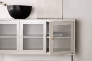 Sideboard Alma in Farbe von Kommodly