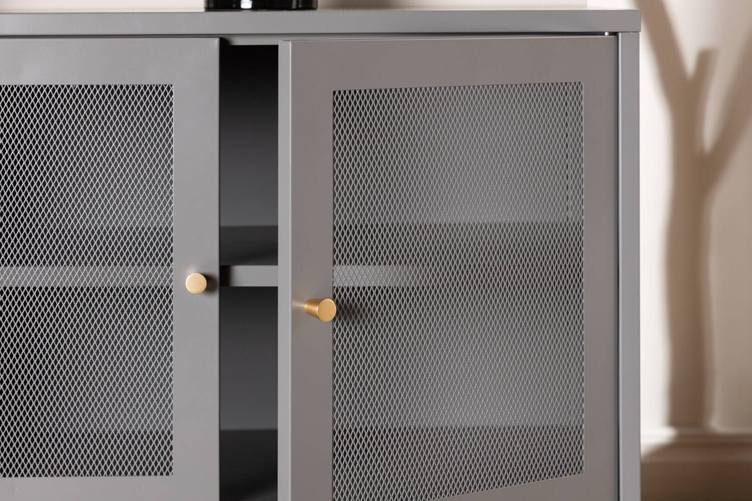 Sideboard Alma in Farbe von Kommodly