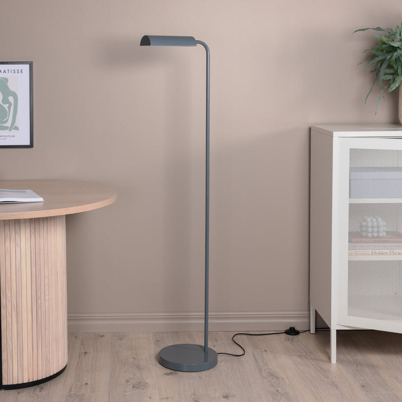 Stehlampe Vida in Farbe Blau von kommodly