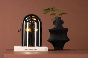 Tischlampe Ziko Schwarz Glas in Farbe von kommodly