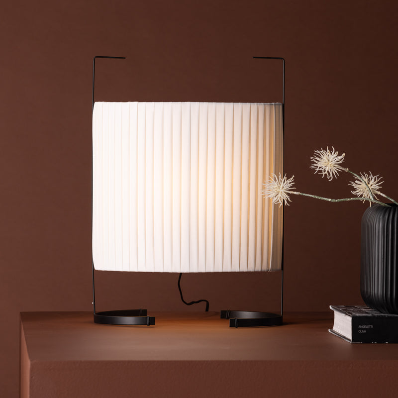 Stehlampe Lumi Schwarz in Farbe Beige (50cm) von kommodly