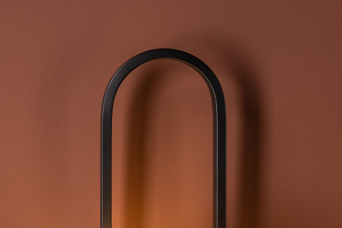 Wandlampe Lupa Schwarz in Farbe von kommodly