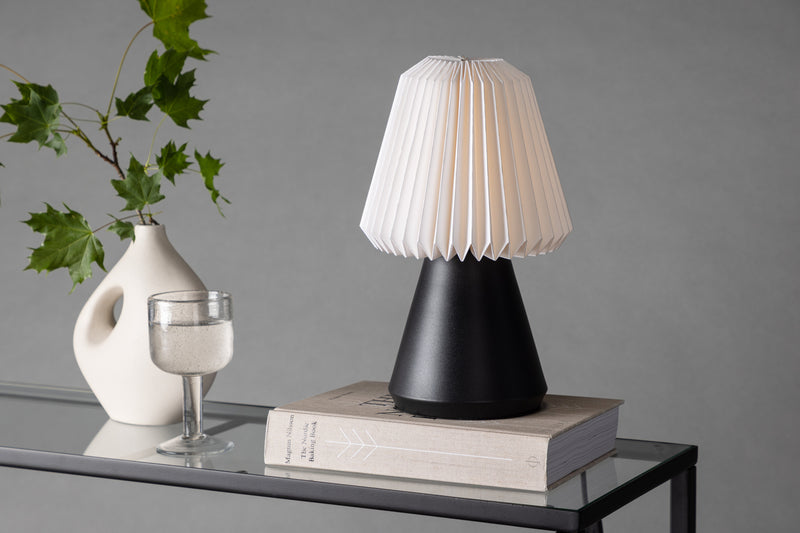 Tischlampe Lila in Farbe von kommodly
