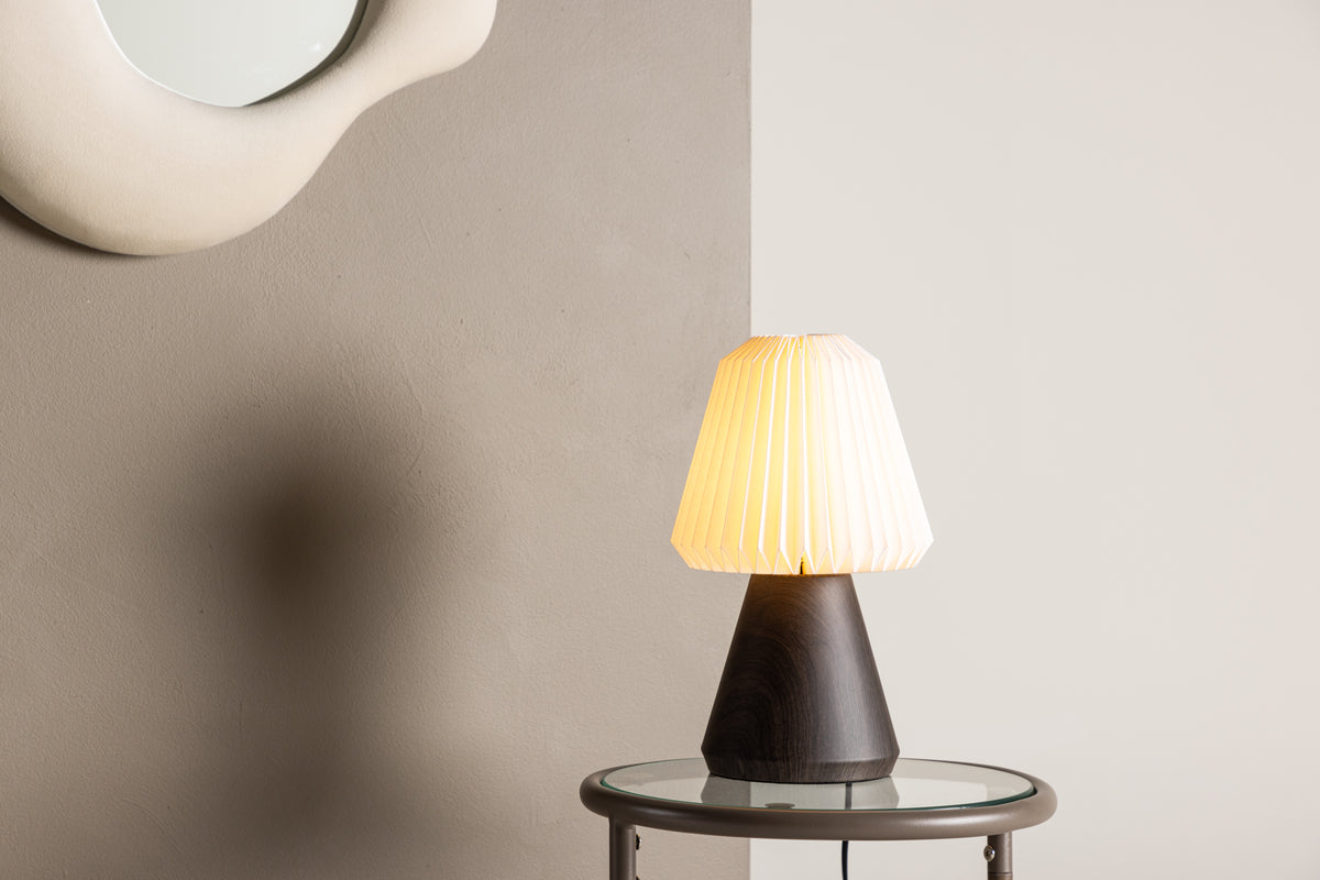 Tischlampe Lila in Farbe von kommodly