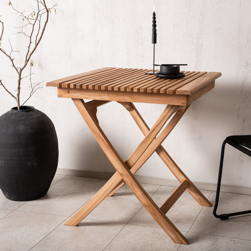Beistelltisch Feno Teak Natur in Farbe von kommodly