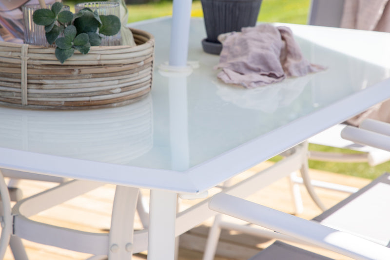 Gartentisch-Set Nove in Farbe von kommodly