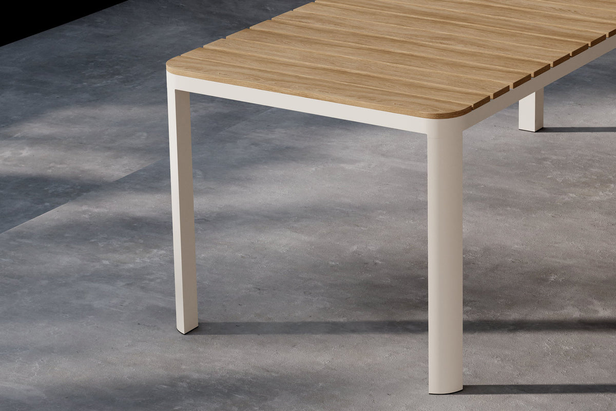 Gartentisch Boro Beige in Farbe von kommodly