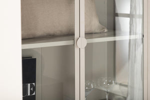 Vitrine Piri in Farbe von Kommodly