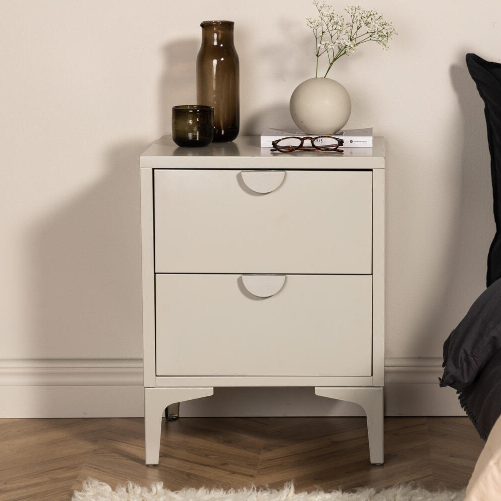 Nachttisch Pira S in Farbe Beige von Kommodly