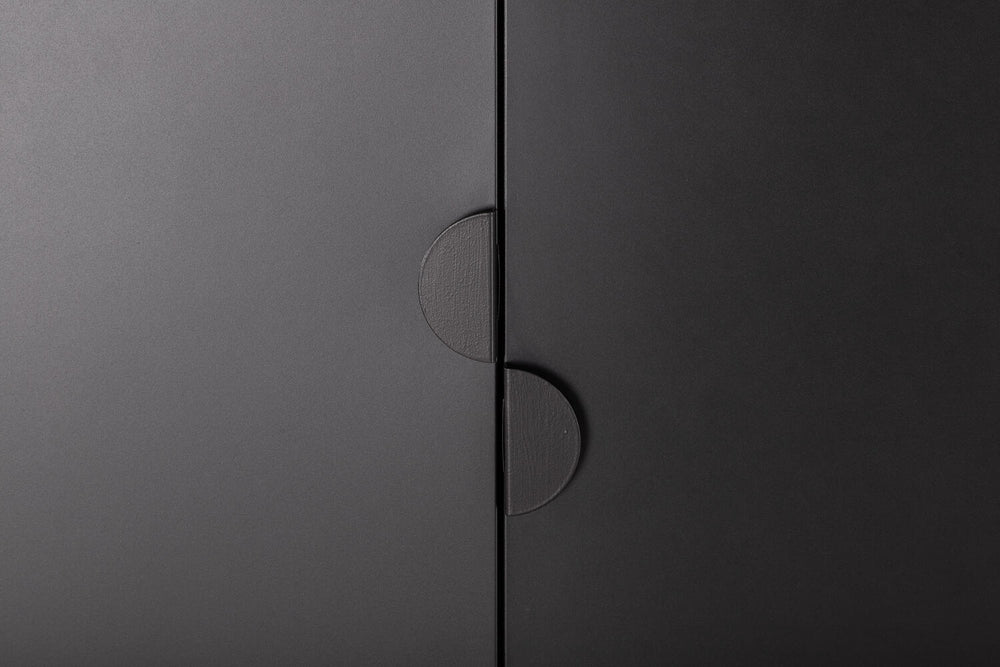 Kleiderschrank Pire in Farbe von Kommodly