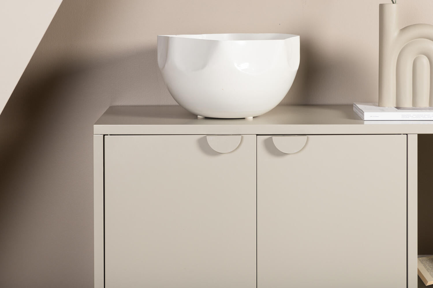 Sideboard Poru in Farbe von Kommodly