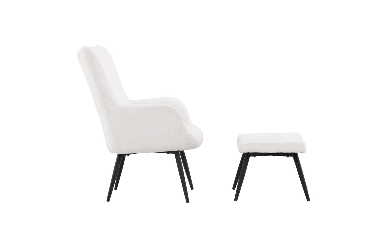 Sessel Tavi Weiß mit Fußhocker in Farbe von kommodly