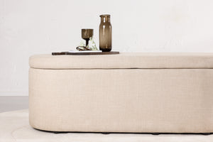 Sitzpouf Oria Cremeweiß in Farbe von kommodly