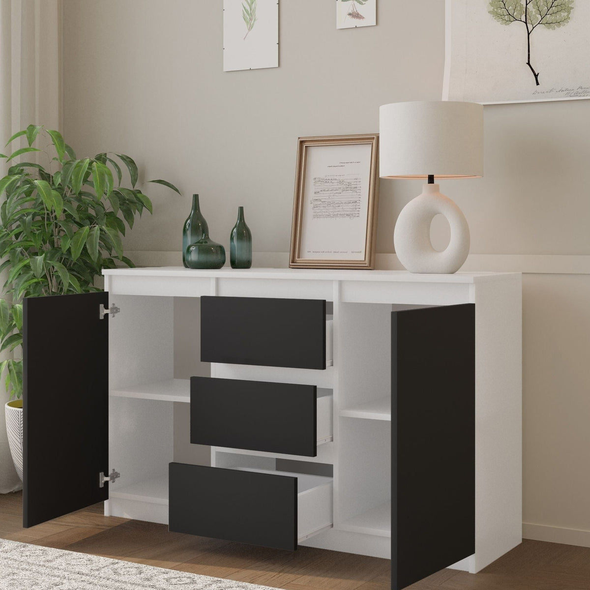 Mikel Sideboard 120 cm / 3 Schubladen in Farbe von kommodly