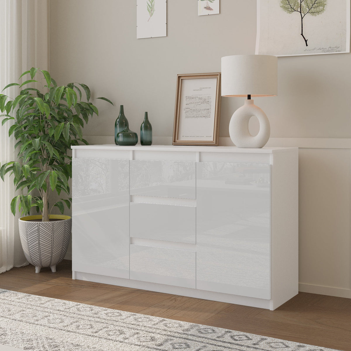 Mikel Sideboard 120 cm / 3 Schubladen in Farbe von kommodly