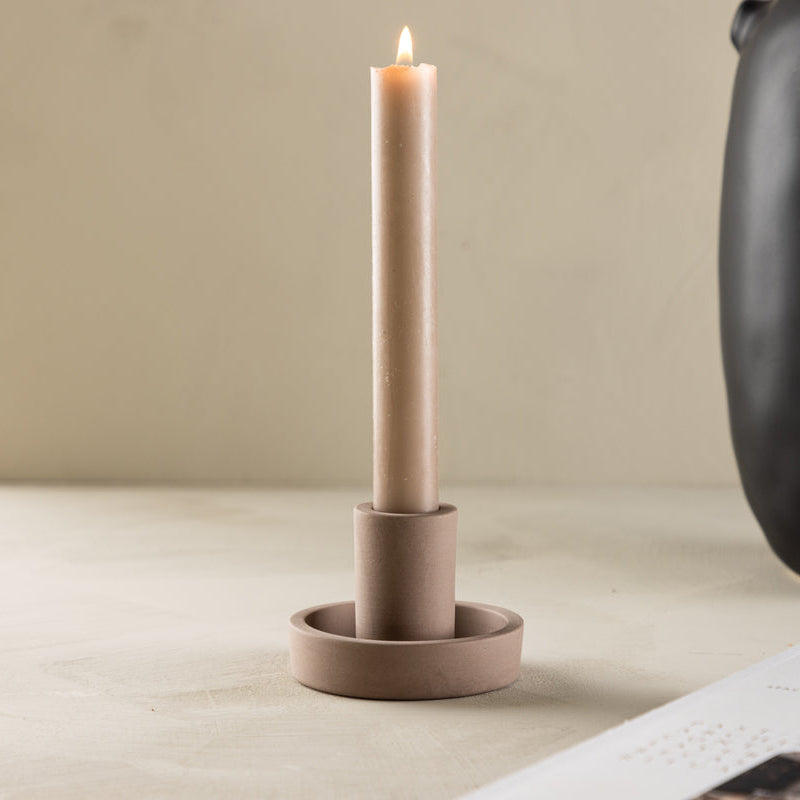 Kerzenständer Nida in Farbe Braun von kommodly
