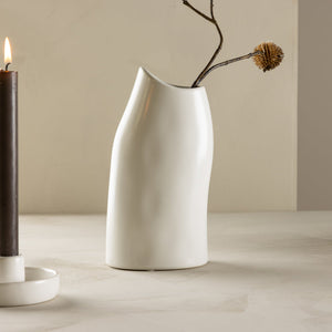 Vase Kayo in Farbe Weiß von kommodly