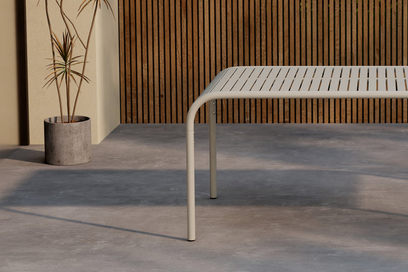 Gartentisch Kelo Aluminium in Farbe von kommodly