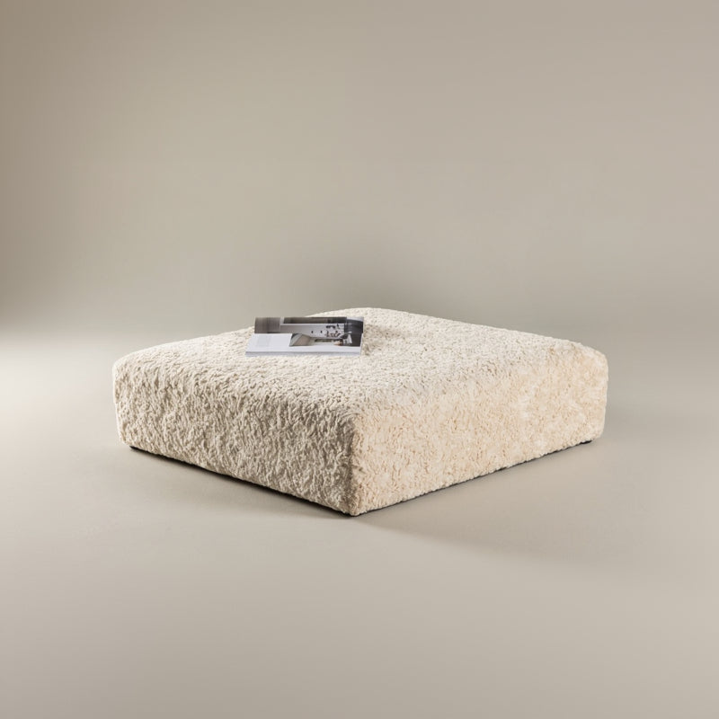 Pouf Otto in Farbe Beige von kommodly