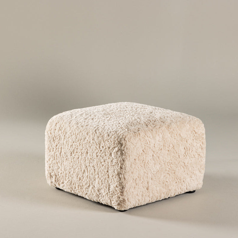 Pouf Otto in Farbe Beige (54cm) von kommodly
