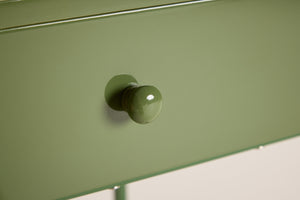 Nachttisch Nixa in Farbe von kommodly