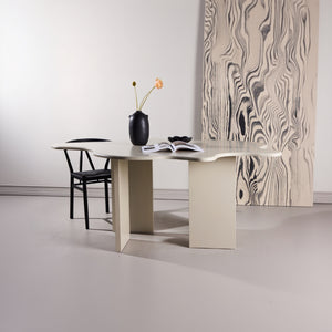 Esstisch Kelo Beige in Farbe von kommodly