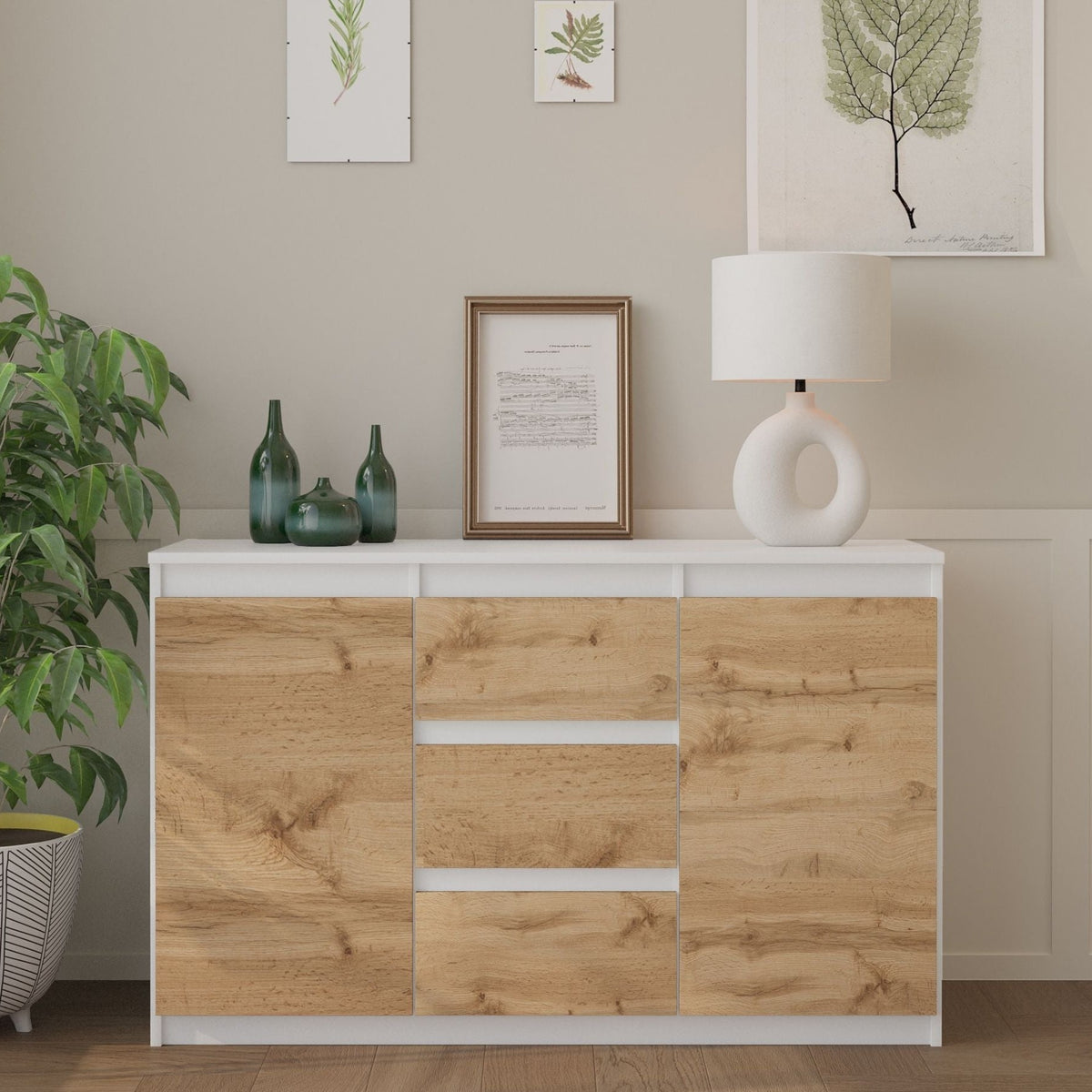 Mikel Sideboard 120 cm / 3 Schubladen in Farbe von kommodly
